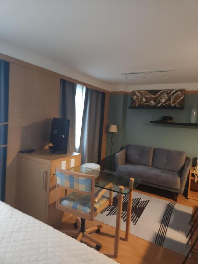 La Bella Cintra, 672 Apartment